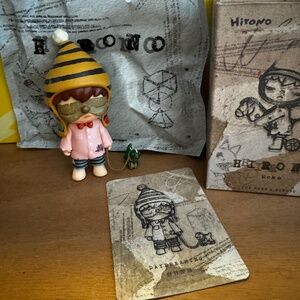 POP MART - Hirono Echo Series (day dreaming) New/Open